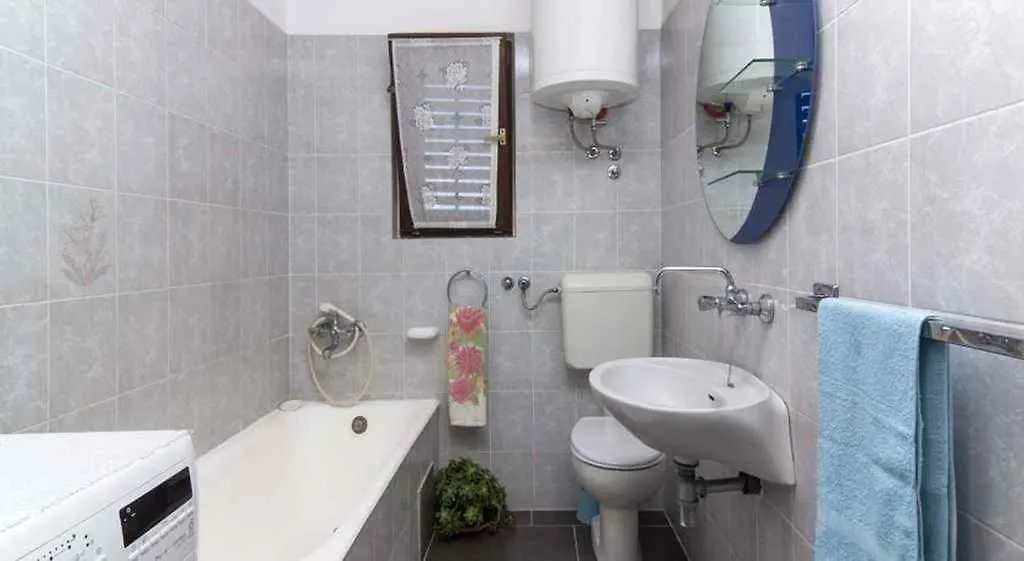 Apartment In Valbandon Istrien 8354 Croatia