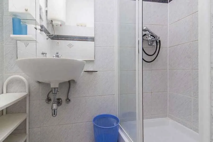 Apartment In Valbandon Istrien 8354